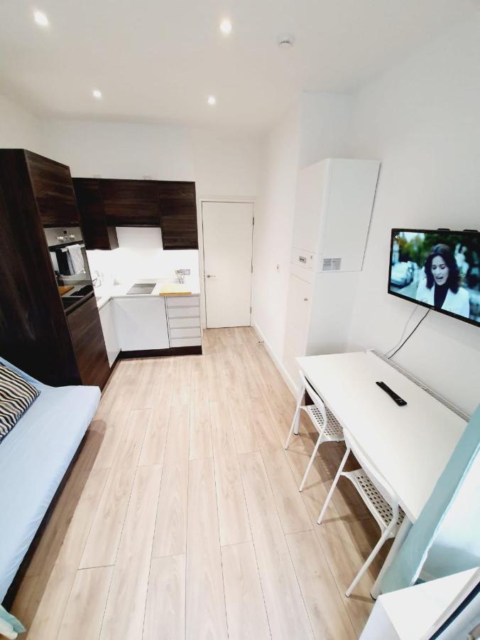 - Westcliff &