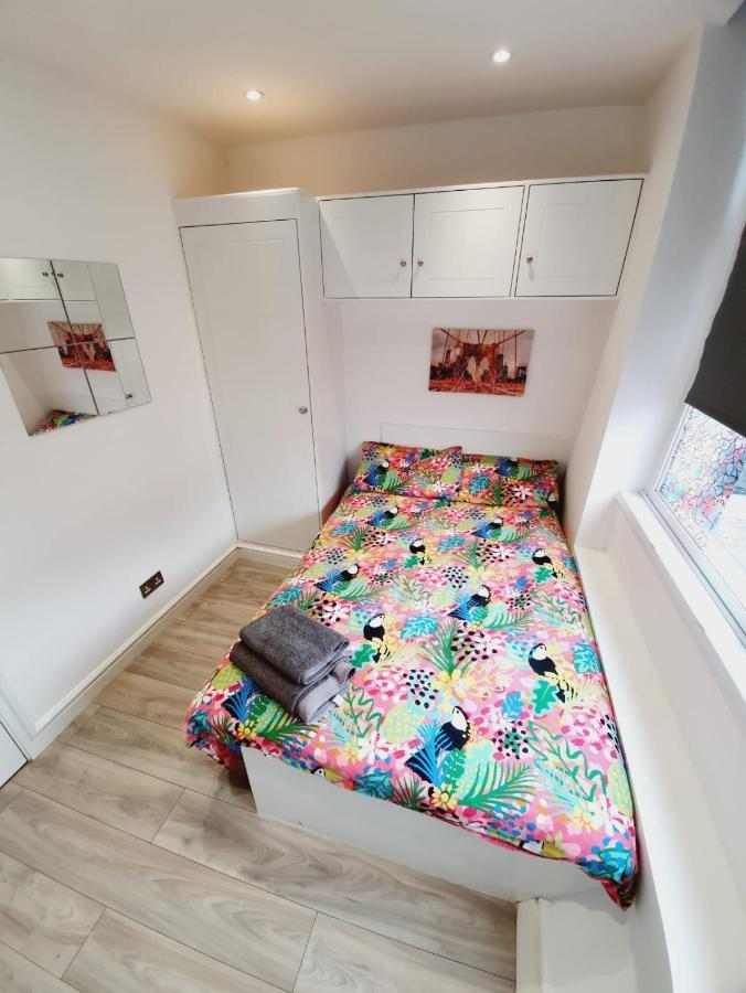 Apartment - Westcliff &