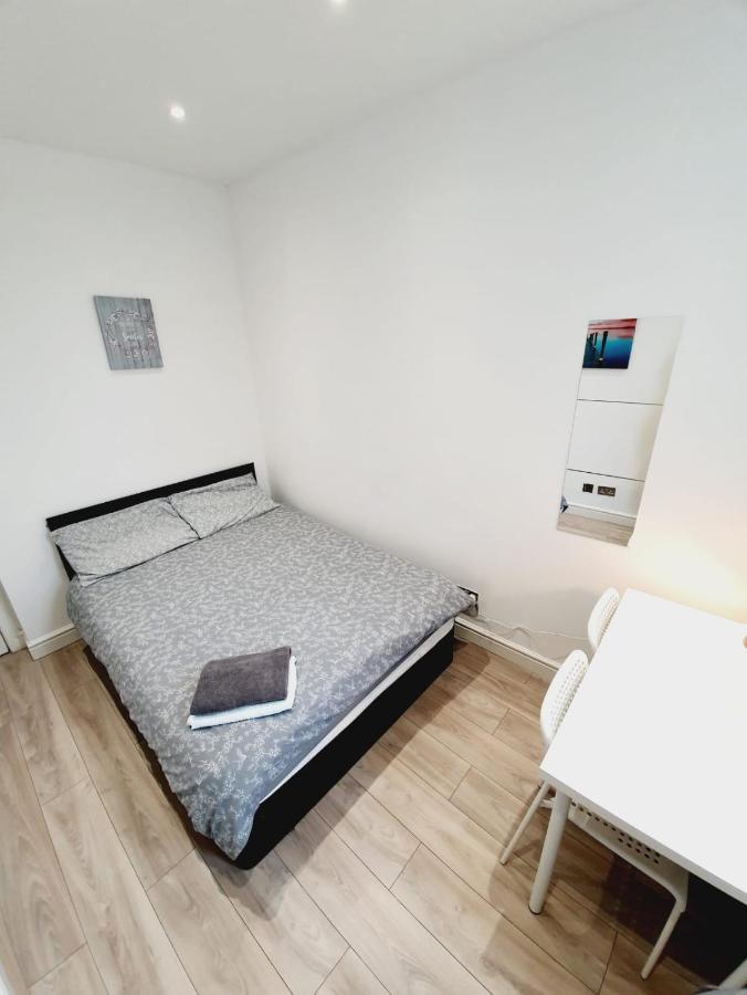 - Westcliff & Apartment