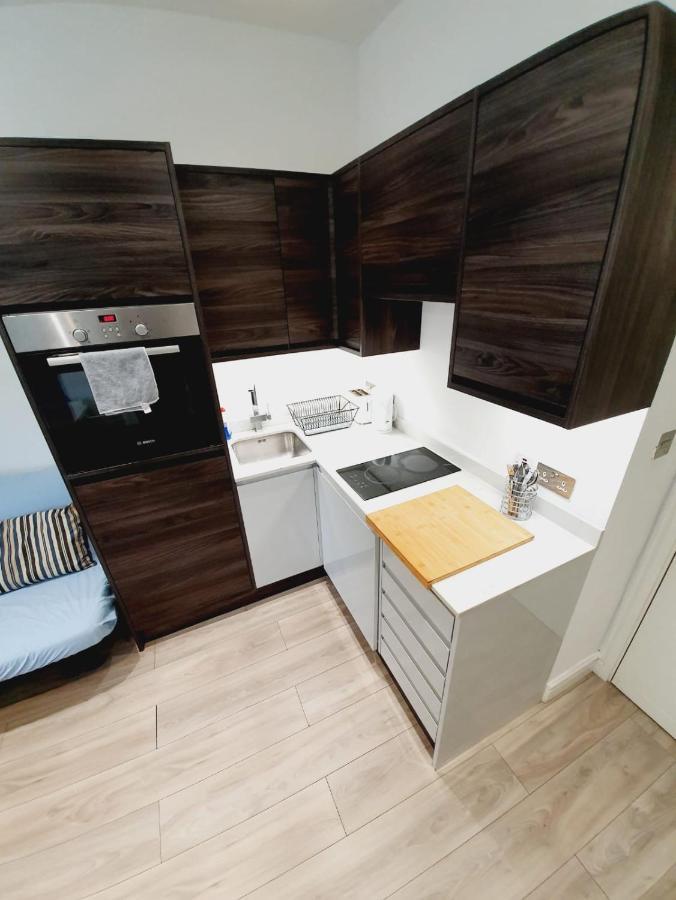 - Westcliff & Apartment *