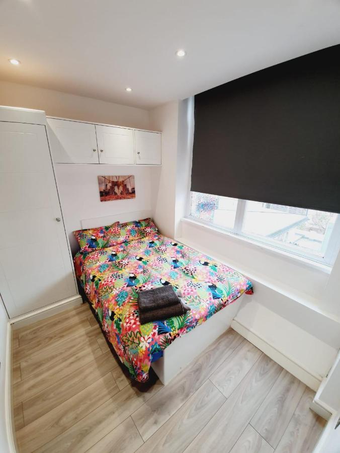 - Westcliff & Apartment