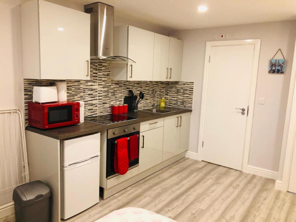 - Westcliff & Apartment